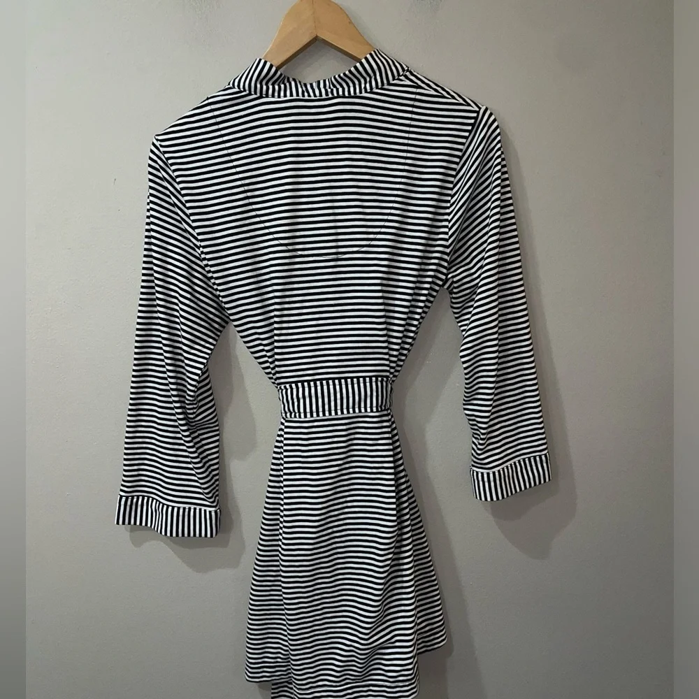 DAMAGED Kate Spade Robe - Picture 4 of 7